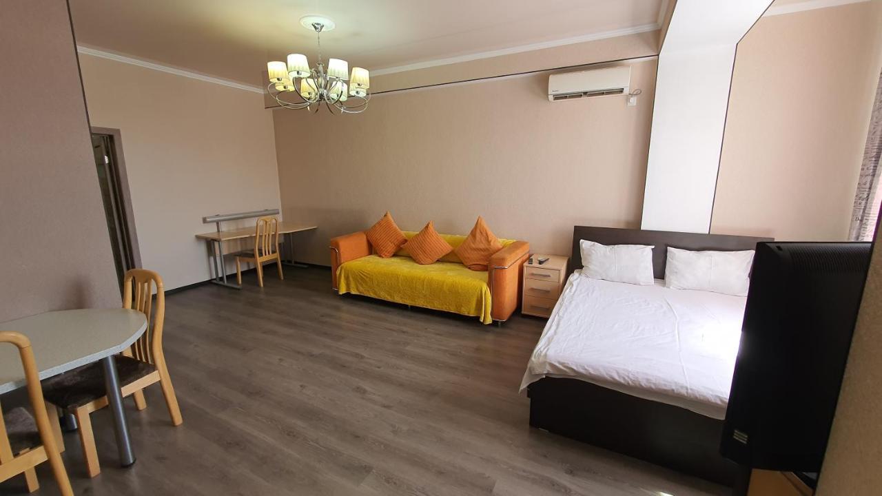 Orange Apartment With Panoramic View Bishkek Exterior photo