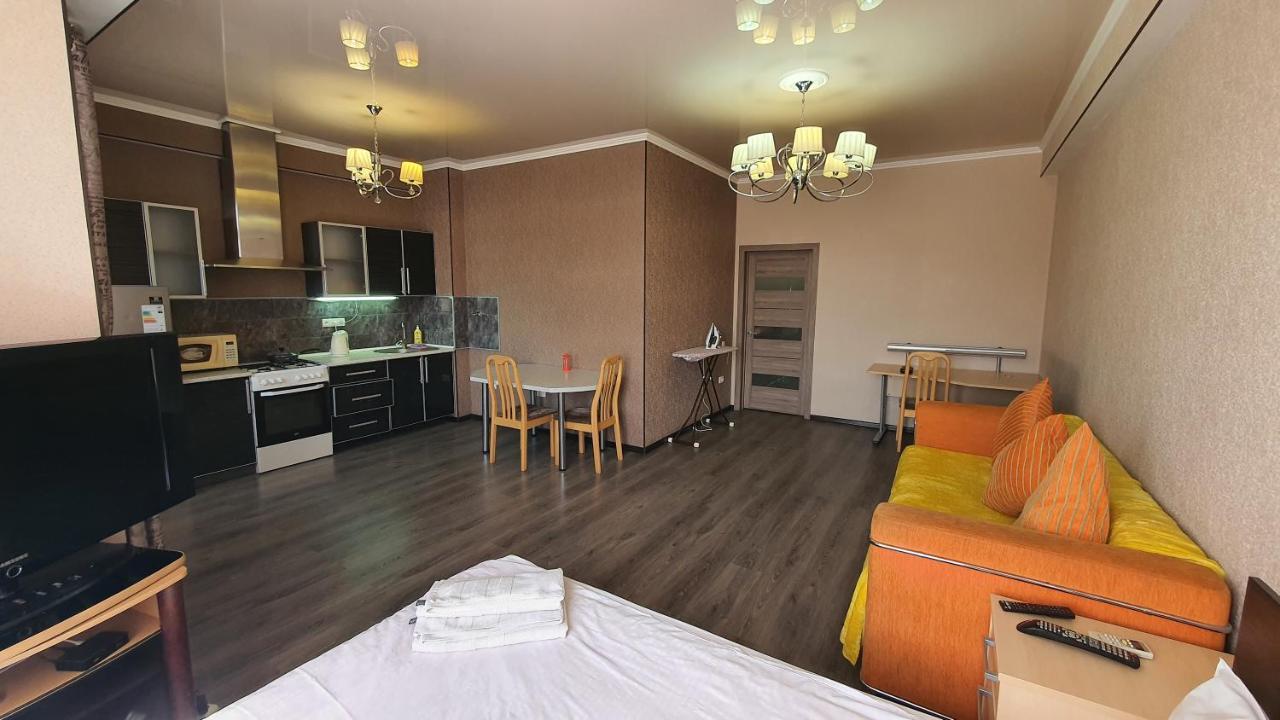 Orange Apartment With Panoramic View Bishkek Exterior photo